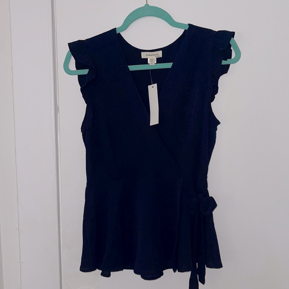 Little navy blouse